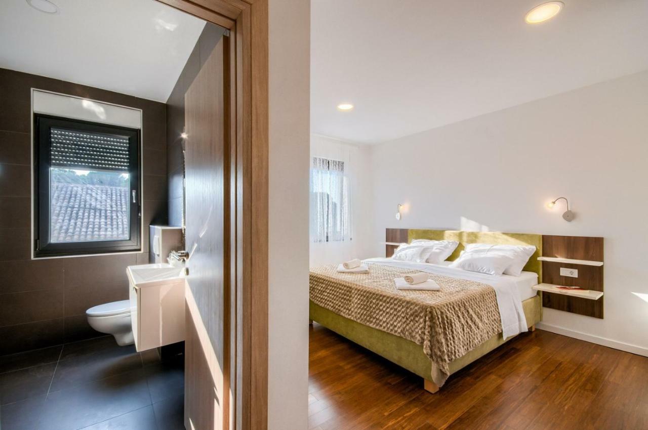 Rooms K&T sea side luxury Pula Extérieur photo